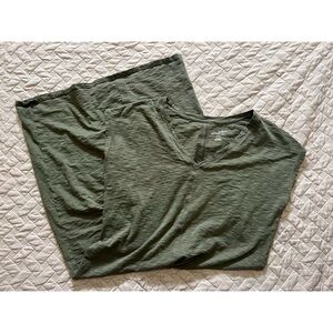 Universal Thread V-Neck Dress - L - EUC!